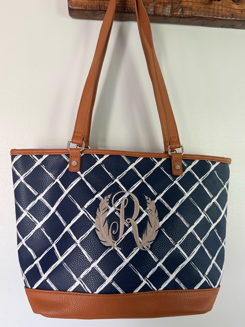 Thirty-One Gifts Navy & Tan Monogram Tote Bag – Large Shoulder Bag